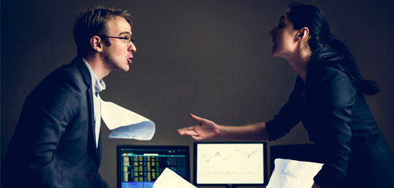 invester_fight